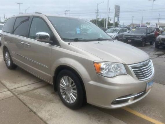 CHRYSLER TOWN AND COUNTRY 2015 2C4RC1GG1FR506166 image